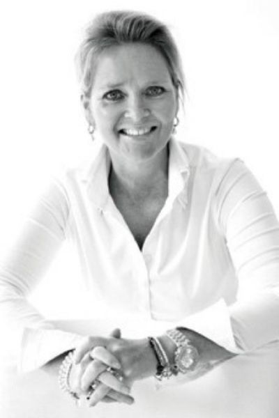 Esther van NIerop - partner Exactpi Esther van NIerop - partner Exactpi